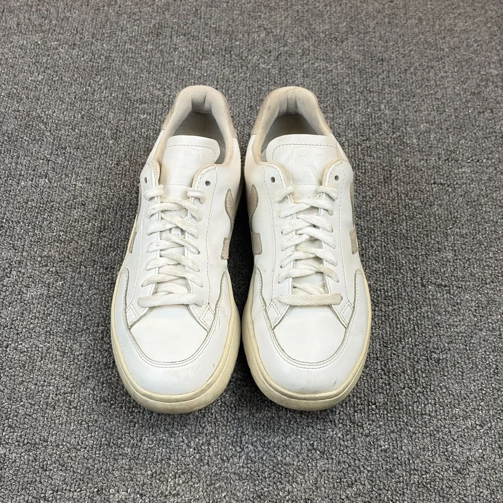 Veja Women's Esplar Logo V-12 Lace Up Sneakers Extra White/Sable Shoes Size 8 US